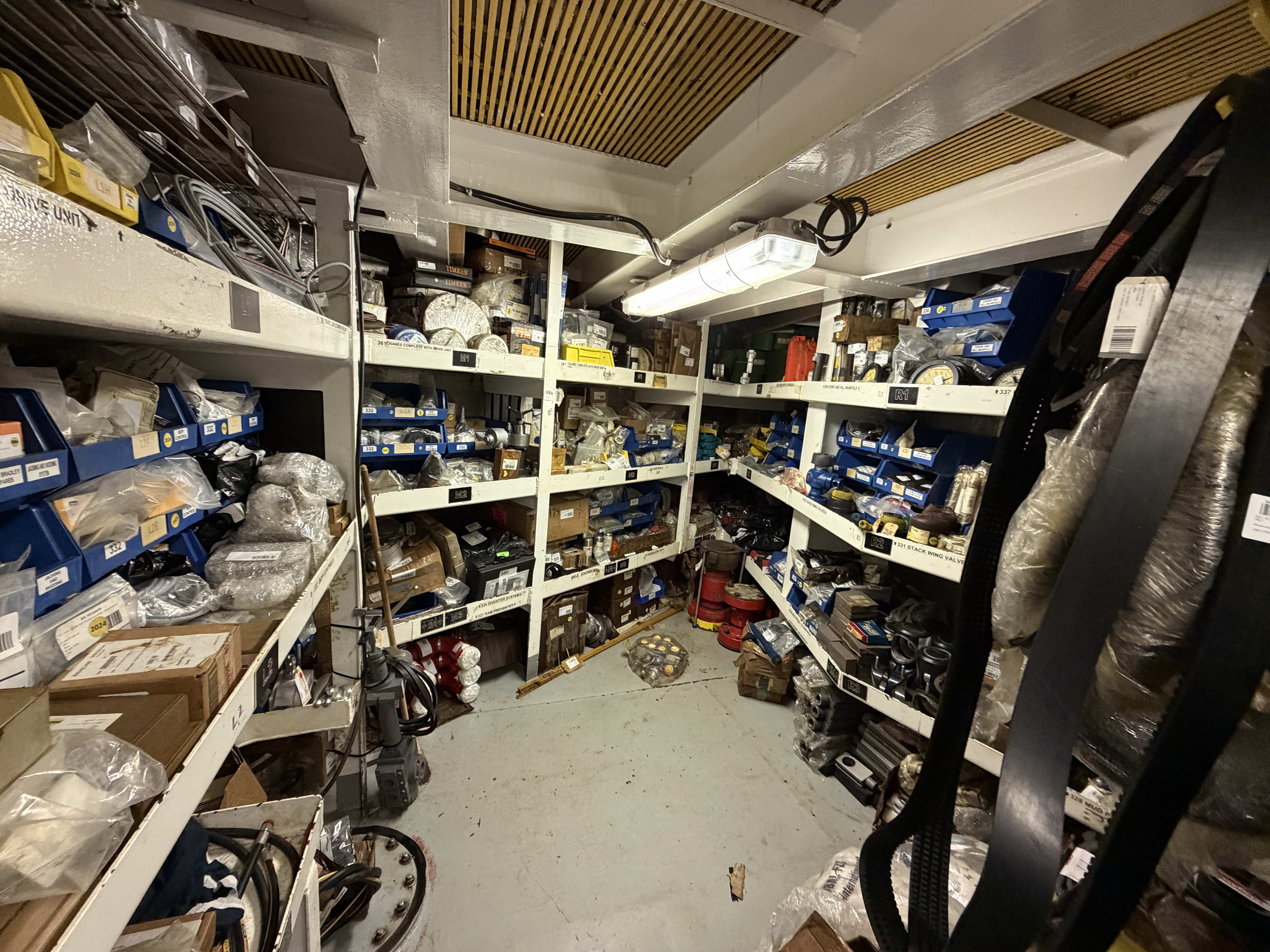AXIMA &mdash; well-organised but overcrowded; excess equipment & inventory