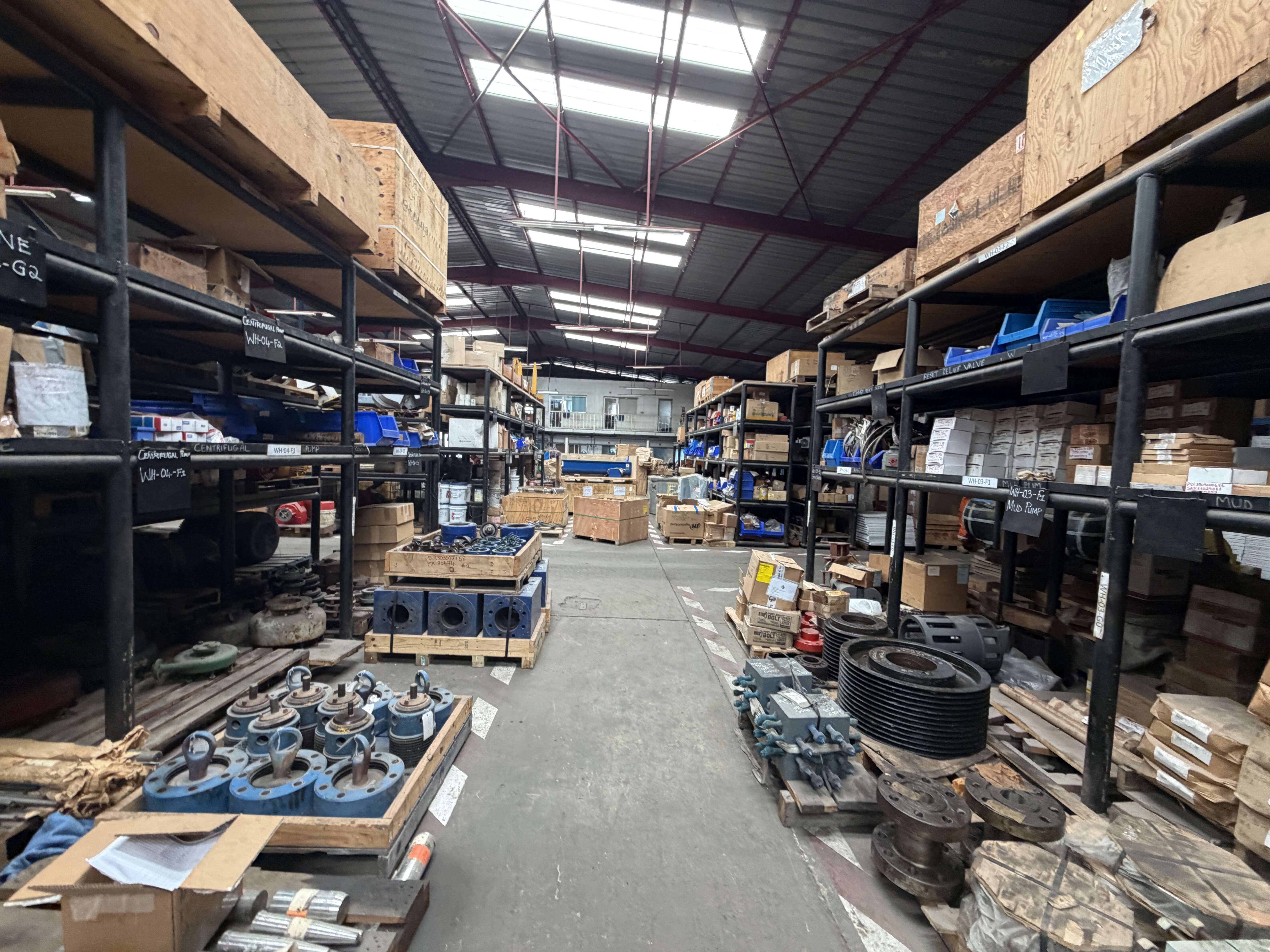 Cameroon &mdash; well-managed central warehouse, but excess inventory